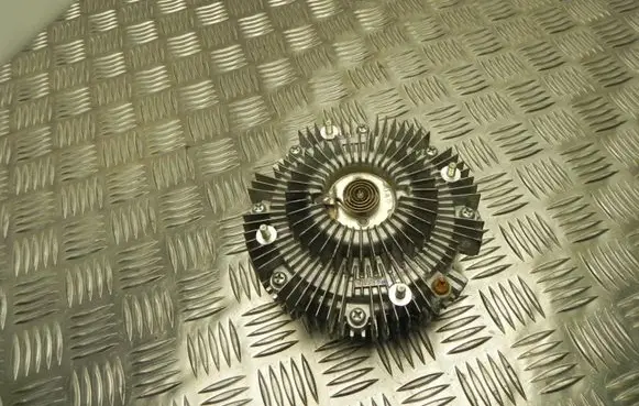 Toyota Land Cruiser (J150) Radiator cooling fan shroud 19BF VD10651