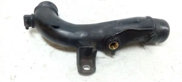 Toyota Avensis T250 Intercooler hose/pipe 173620R011