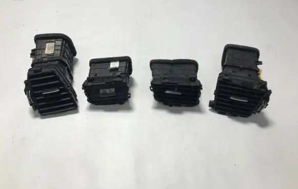 KIA Ceed Dashboard air vent grill cover trim 