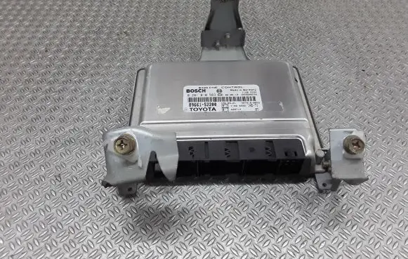 Toyota Yaris Engine control unit/module 8966152200 0281010563