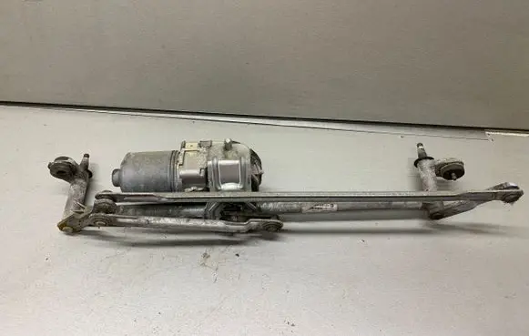 Skoda Octavia Mk2 (1Z) Front wiper linkage 1Z1955023C
