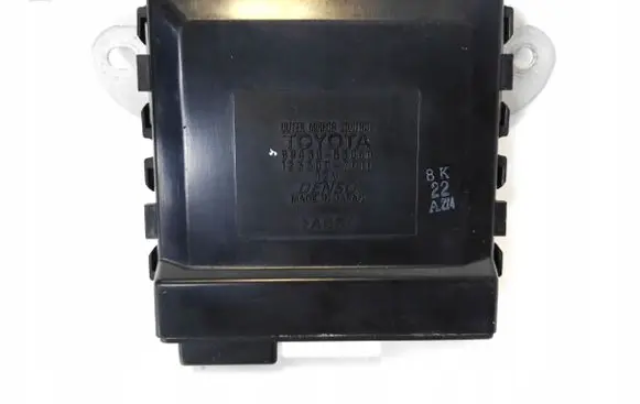 Lexus IS 220D-250-350 Door control unit/module 8943053060