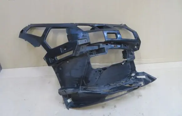 BMW 1 F40 Front bumper mounting bracket