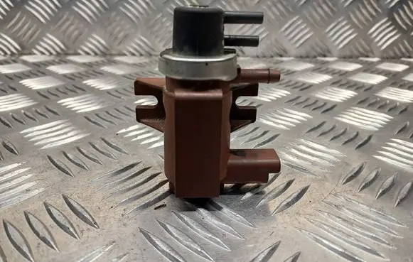 Citroen Berlingo Turbo solenoid valve 9652570180 70096803