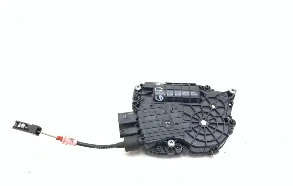BMW 5 F10 F11 Rear door soft close latching motor 41543104