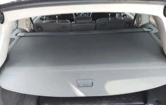 Audi Q7 4L Parcel shelf load cover 4L0883553
