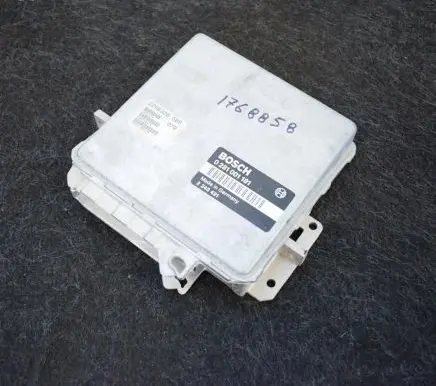 BMW 5 E39 Engine control unit/module 02810011812243421