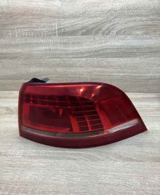 Volkswagen PASSAT B7 Rear/tail lights 3AF945310
