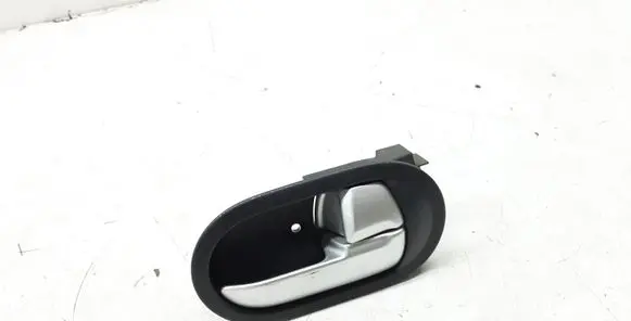 Mitsubishi Colt Front door interior handle