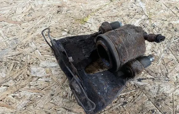 Opel Zafira A Front brake caliper