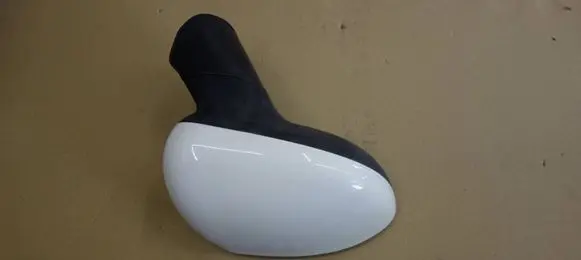 Front door electric wing mirror