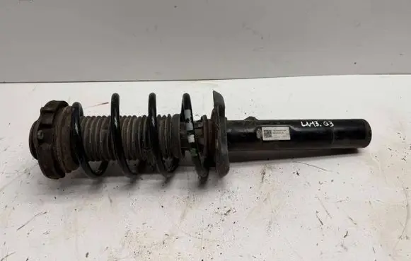 Audi Q3 8U Front shock absorber with coil spring 5N0413031AE 166VWATEF01A51