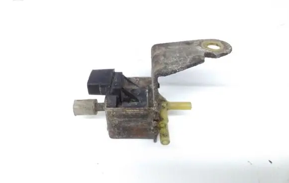 Volkswagen PASSAT B4 Turbo solenoid valve