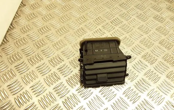 Mazda 6 Dash center air vent grill GS1DGM931 K4366