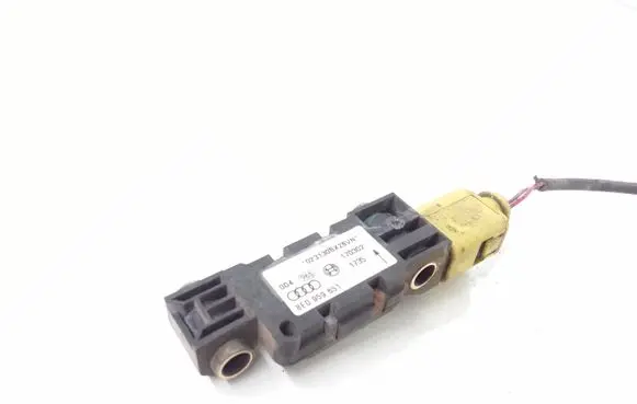 Audi A4 S4 B6 8E 8H Airbag deployment crash/impact sensor 8E0959651