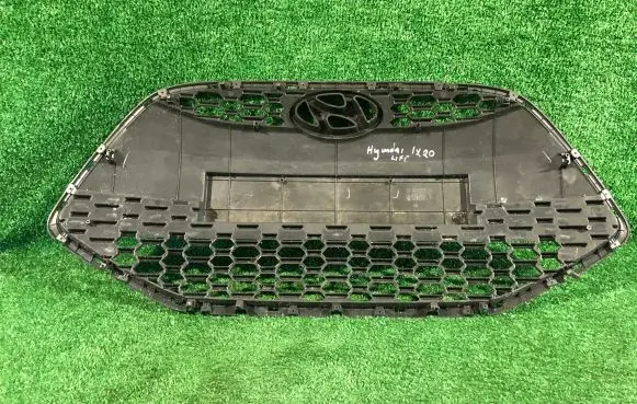 Hyundai ix20 Front bumper upper radiator grill 863511K510