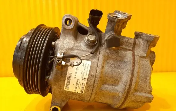 Mercedes-Benz E AMG W213 Air conditioning (A/C) compressor (pump) A0008304500