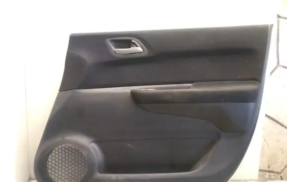 Honda FR-V Front door card panel trim