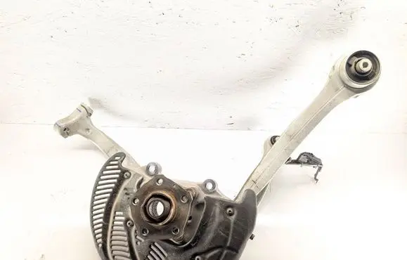 Audi A8 S8 D5 Front wheel hub 4N0407559 4M0407695C 4M0407155D