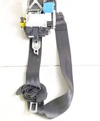 Volkswagen Golf VII Front seatbelt 5G4857706M