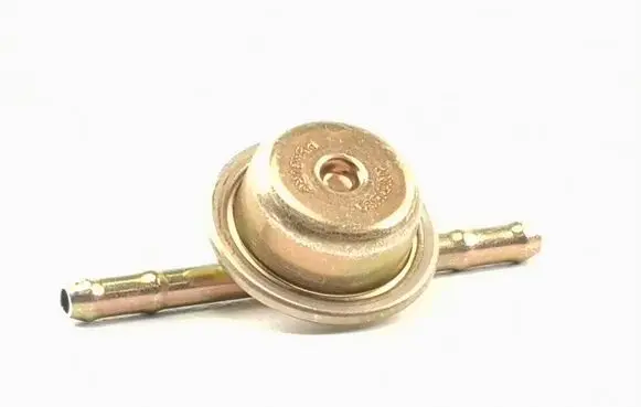 Mercedes-Benz C W202 Fuel pressure regulator A2024700016