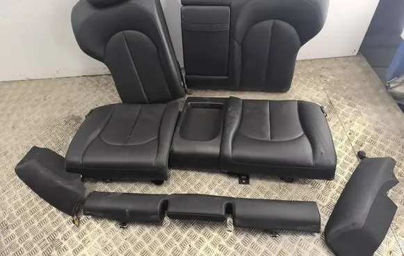 Mercedes-Benz CLK A209 C209 Rear seat 