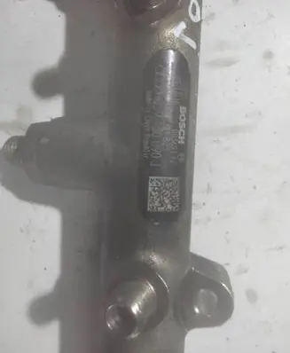 Audi A6 S6 C6 4F Fuel main line pipe 059130090J