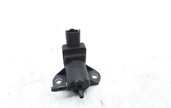 Ford Focus Turbo solenoid valve 9688124580