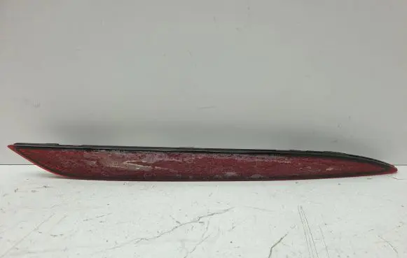 Tesla Model S Rear tail light reflector 600770600C 00134275600000
