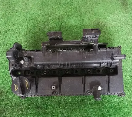 KIA Pro Cee'd III Rocker cam cover 39300-2U000