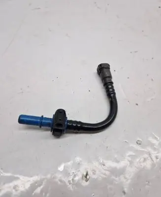 Nissan Navara D40 Fuel line pipe X215114