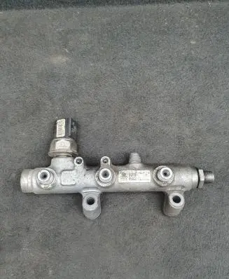 Audi Q7 4L Fuel main line pipe 059130089BT