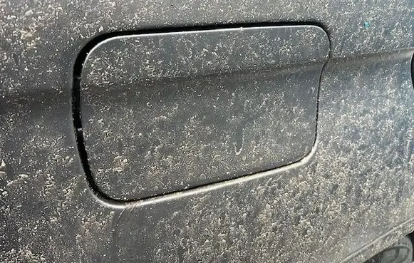 BMW X5 E53 Fuel tank cap trim 