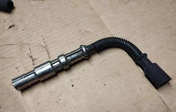 Chrysler Crossfire Ignition plug leads 