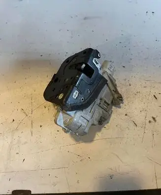 Audi A4 S4 B8 8K Front door lock JA68E1837016AA