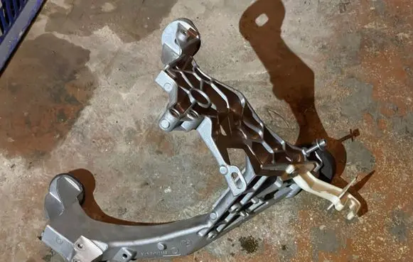 BMW 5 GT F07 Steering rack mounting bracket BMP6140829