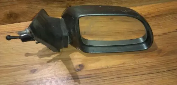 Renault 19 Front door electric wing mirror