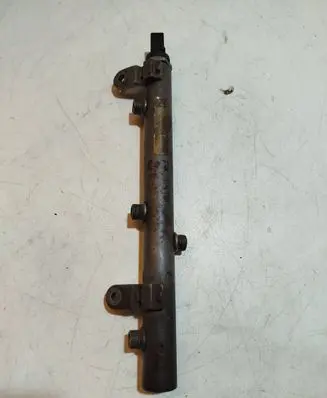 Mercedes-Benz E W211 Fuel main line pipe A6420702595