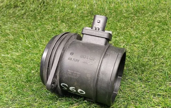 Volvo S60 Mass air flow meter 31216661 0280218240
