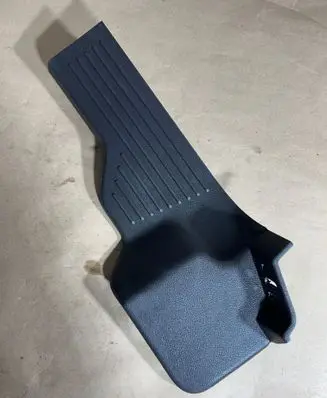 Ford Turneo Courier Rear sill trim cover Et76a13244adw