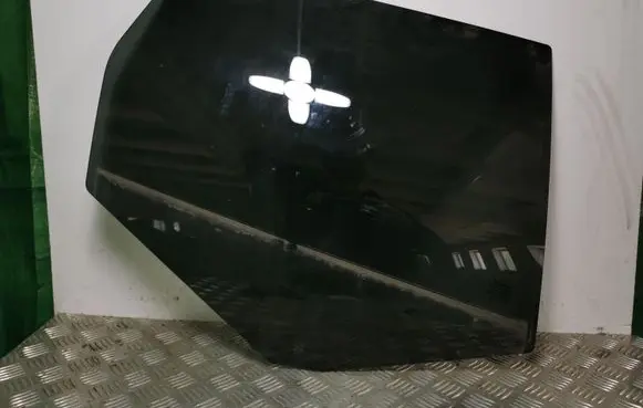 Volvo XC60 Rear door window glass