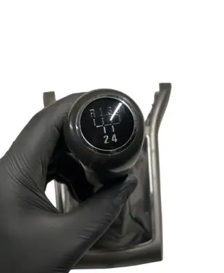 Opel Astra H Gear shift switch/knob 19691181
