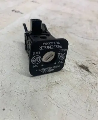 Lexus IS III XE30 Passenger airbag on/off switch 2091y3n