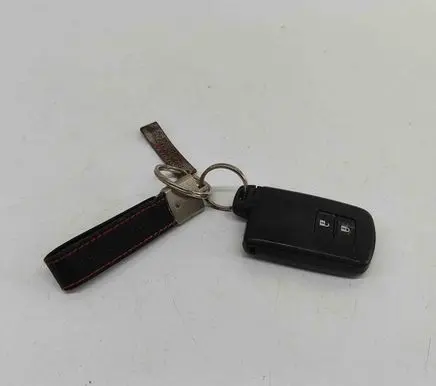 Toyota Auris 150 Ignition key/card 899040D130