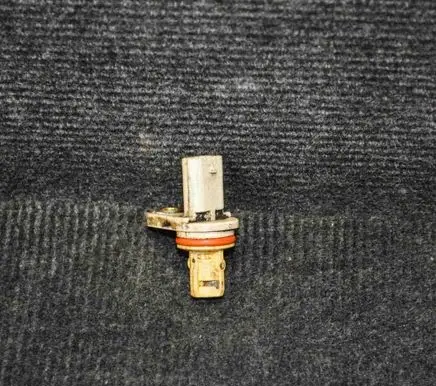 Opel Corsa D Crankshaft position sensor 55566932