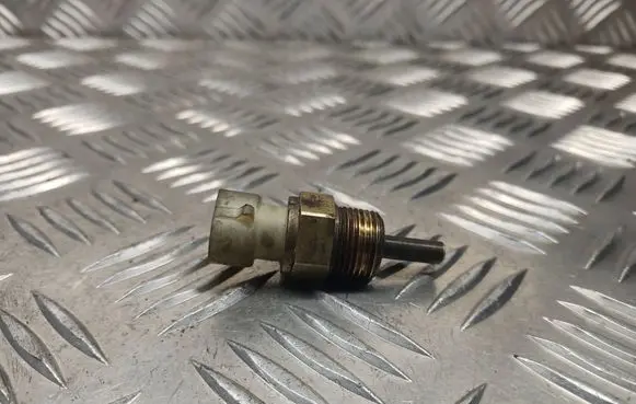 Coolant temperature sensor
