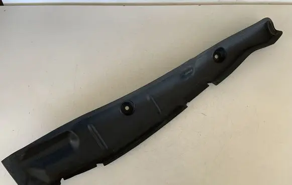 Audi A4 S4 B9 Fender end trim 8W0821111