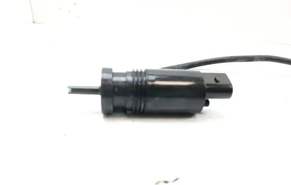 Tesla Model 3 Windscreen/windshield washer pump 11016400B P025 180911A