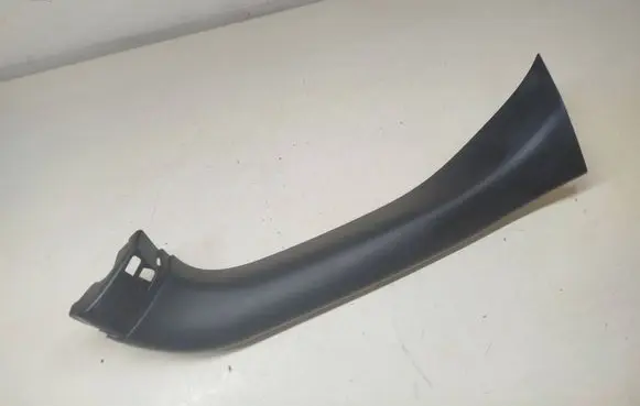 Subaru Outback (BS) Tailgate trim 94330AL000