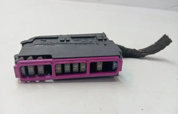 Porsche Macan (95B) Fuse module 8K0941824